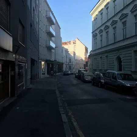 Apartmen Near Old Town And Monuments Apartmán Bratislava