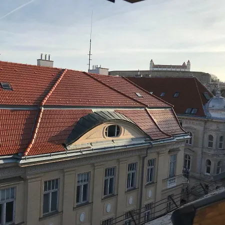 Daire Apartmen Near Old Town And Monuments *